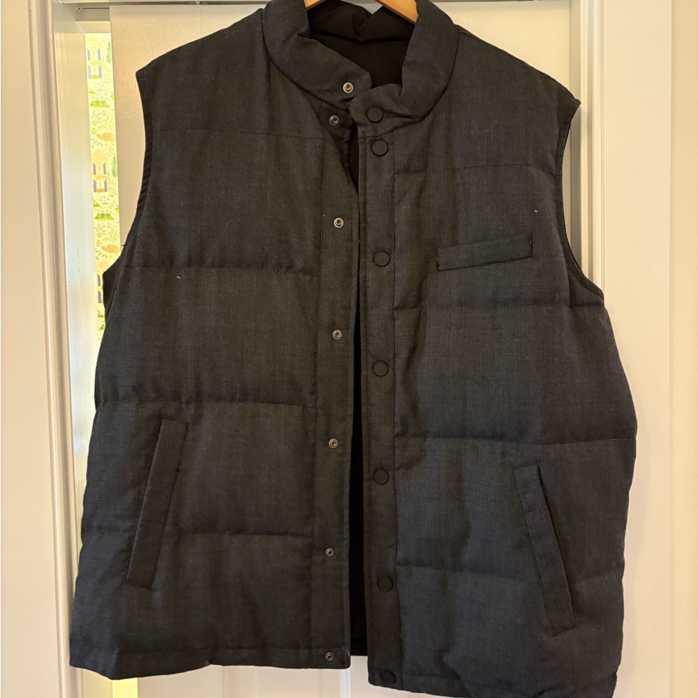 Jos. A. Bank Puffer Vest - Dark Charcoal / Black NWOT